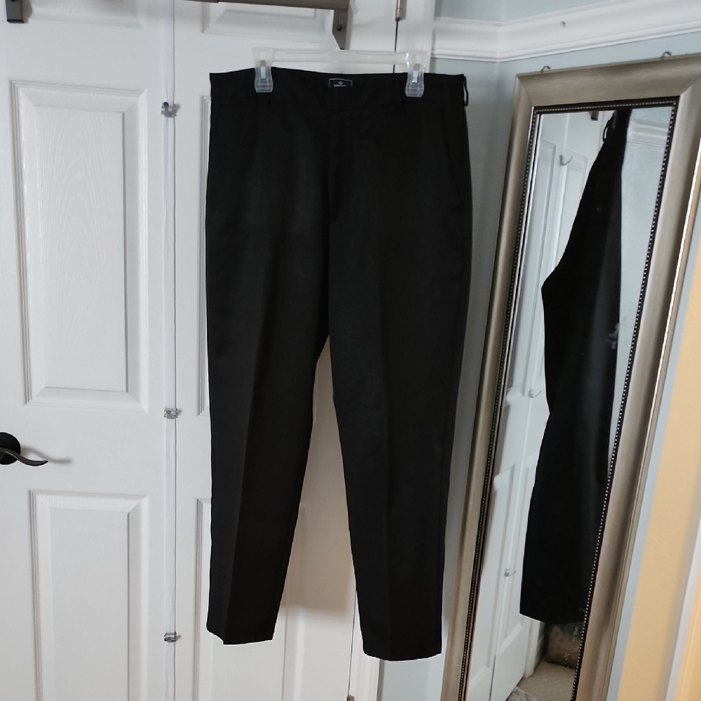 Dockers Men's Black Flat Front Dress Pants